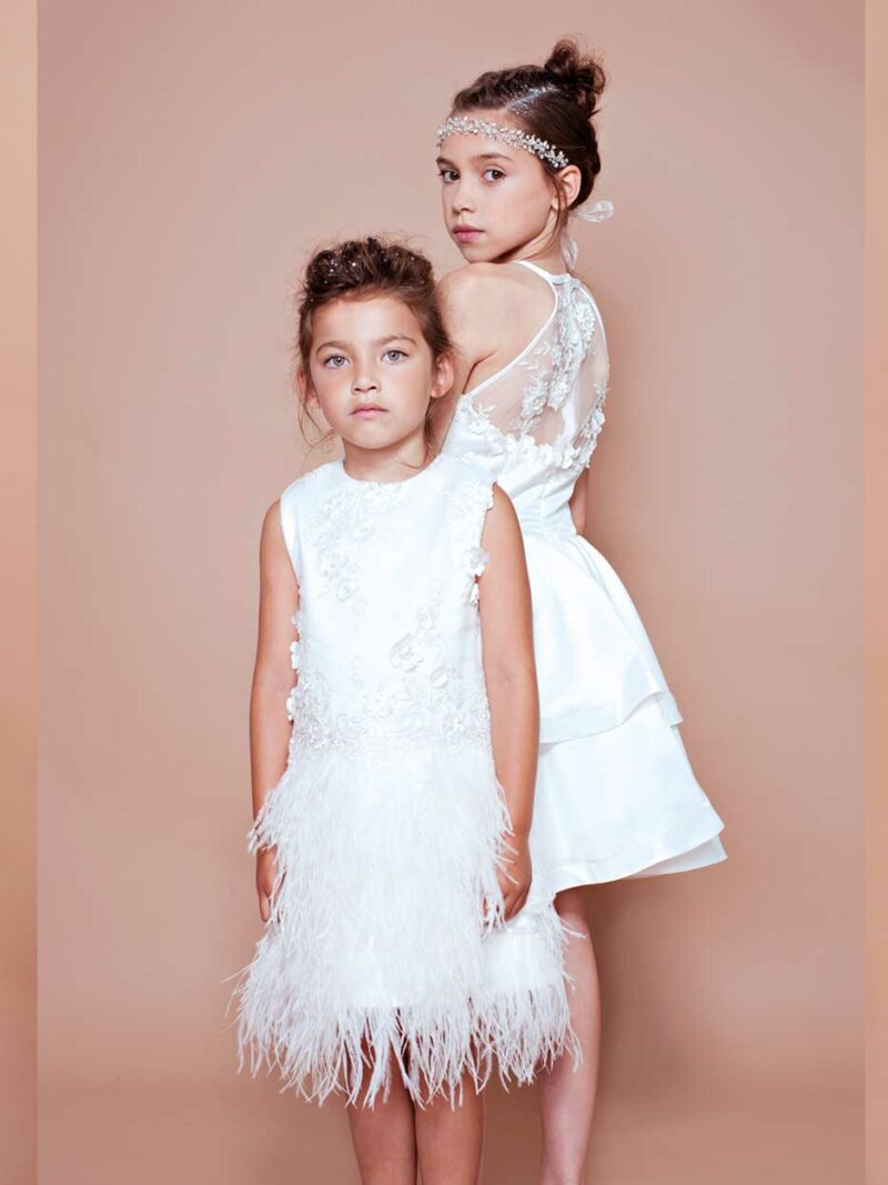 Kinderjurkje met kant en veren- Blossom – Ivoor