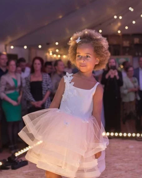 jurk feestjurkje kind roze bruidsmeisje kinderjurk