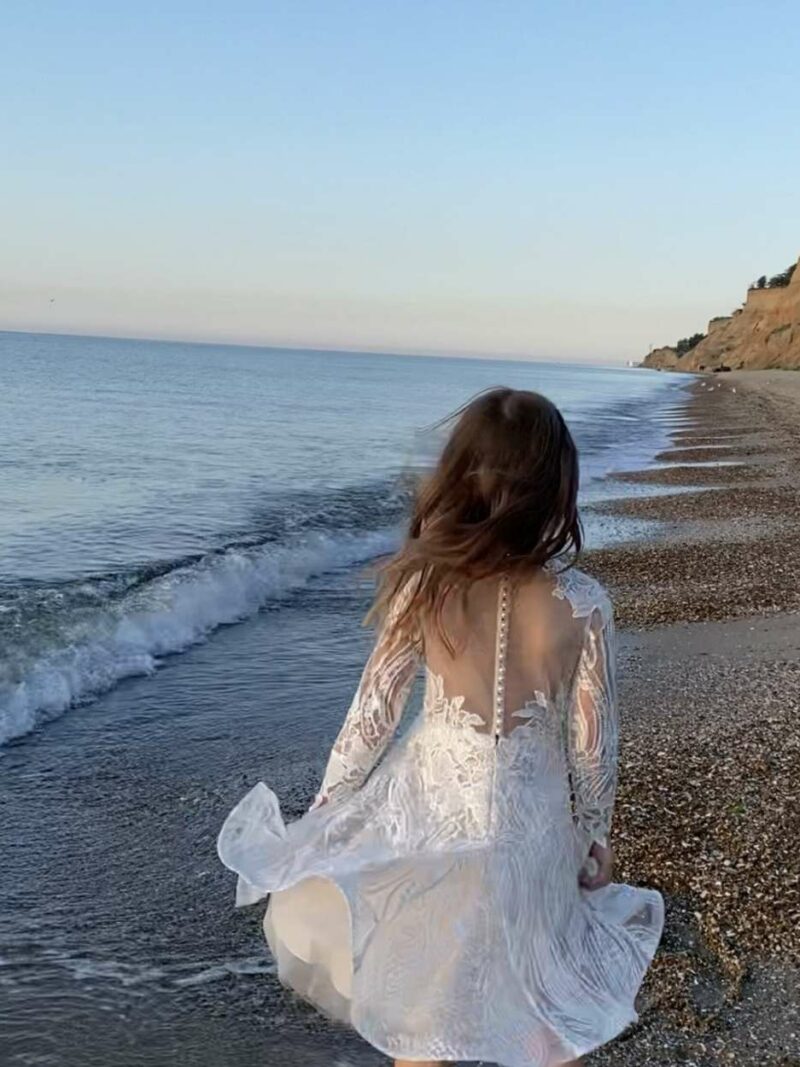 Kort jurkje met lange mouwen – PL2057