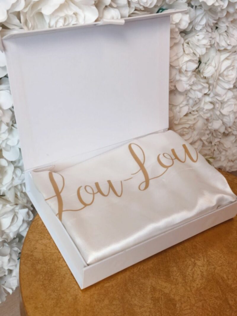 Luxe cadeaudoos met naam – Rechthoekig Medium