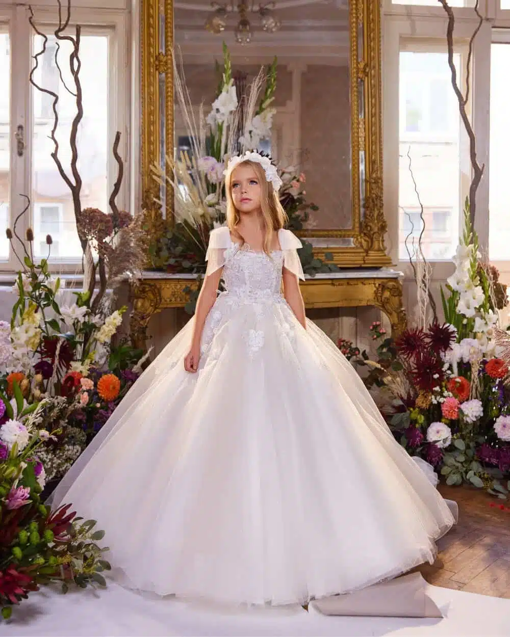 Lange communiejurk met sleep maat 128 - 3421