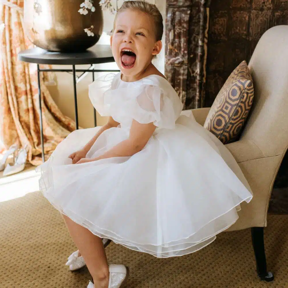 Bruidsmeisje jurkje voor kinderen met pofmouwen