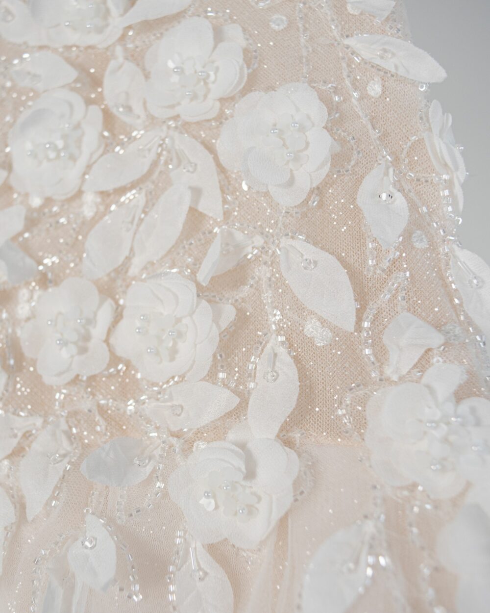 Detail van bruidsmeisjesjurk