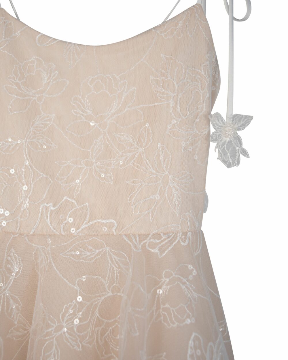 detailfoto van bruidsmeisjes jurk